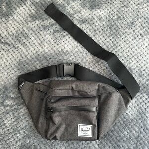 NWOT! Herschel Supply Co. dark grey hip pack, fanny pack, cross body bag